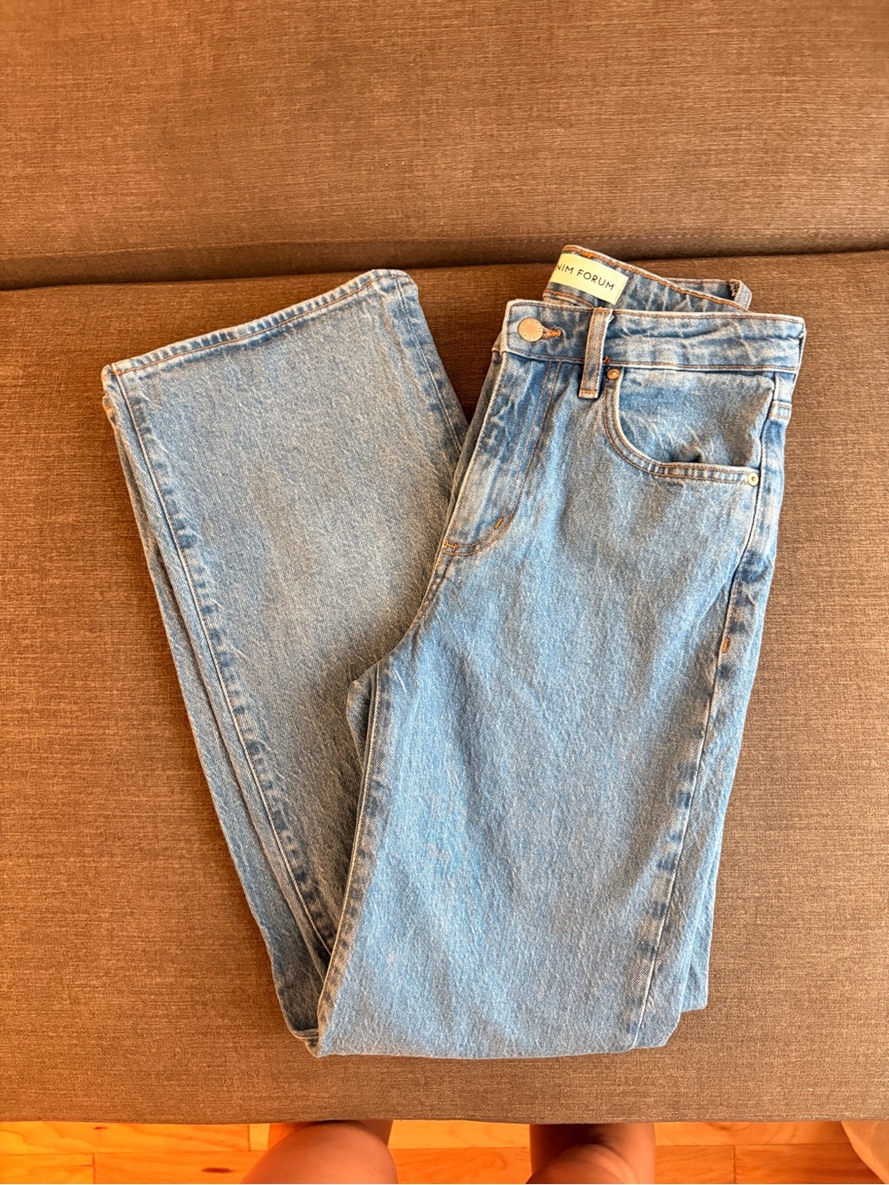 Aritzia Denim Forum Light Blue Women's Remy High-Rise Relaxed Jeans